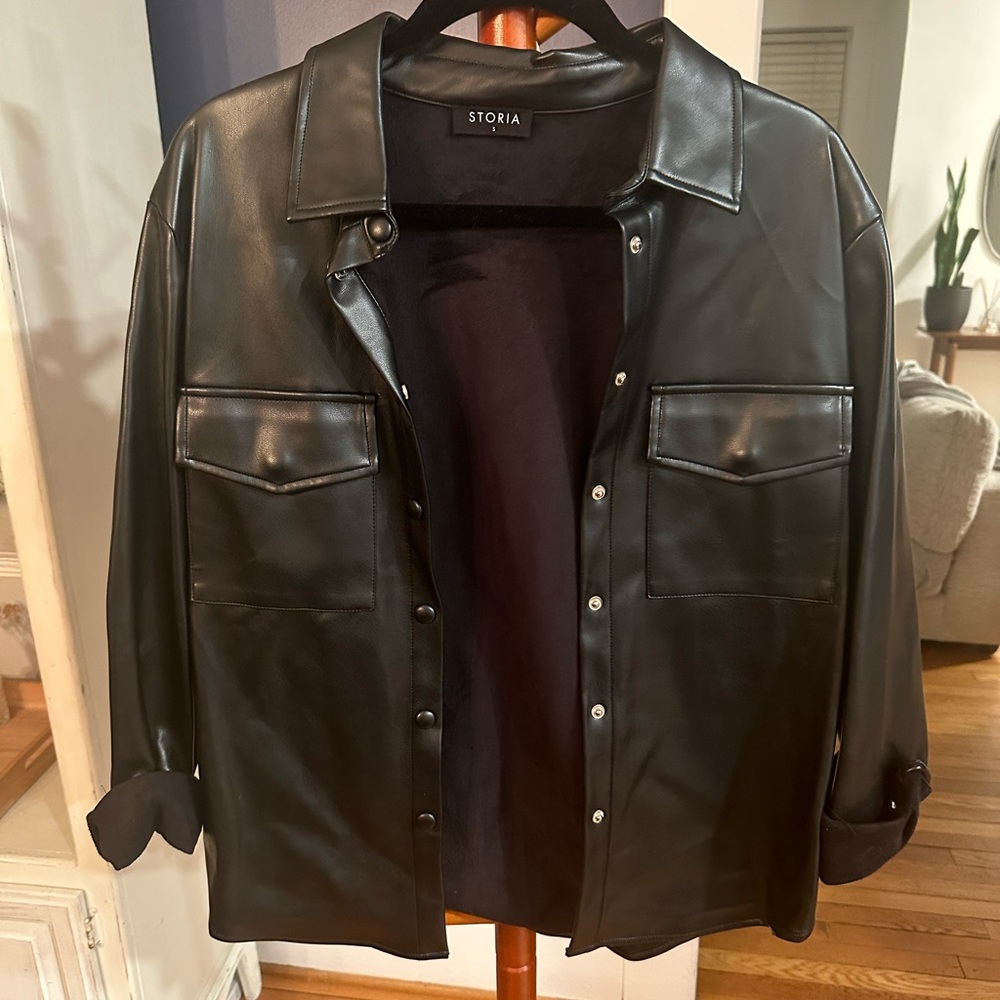 Storia Black Leather Oversize Shacket